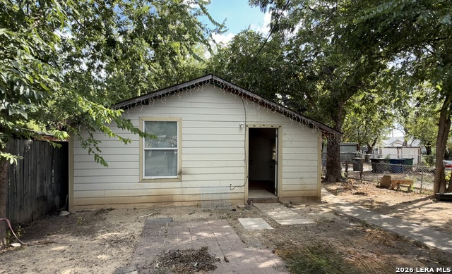 Image 13 of 13 For 3134 Travis St W