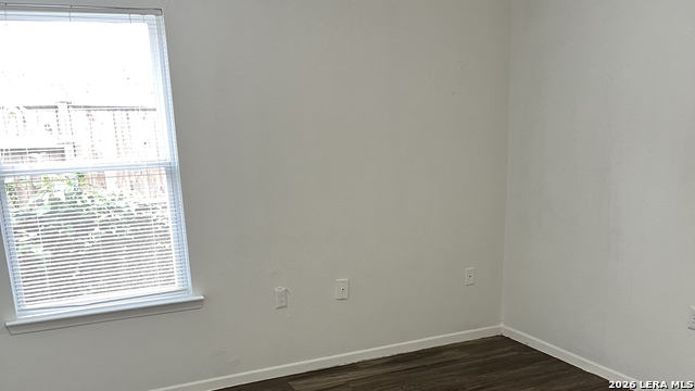 Image 5 of 14 For 2825 Morales St