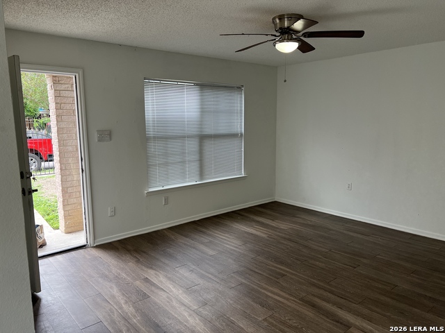 Image 9 of 14 For 2825 Morales St