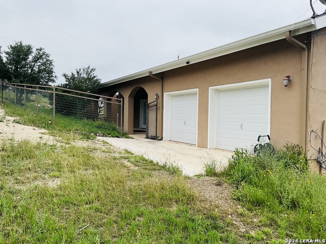 Listing photo id 6 for 180 County Road 2750