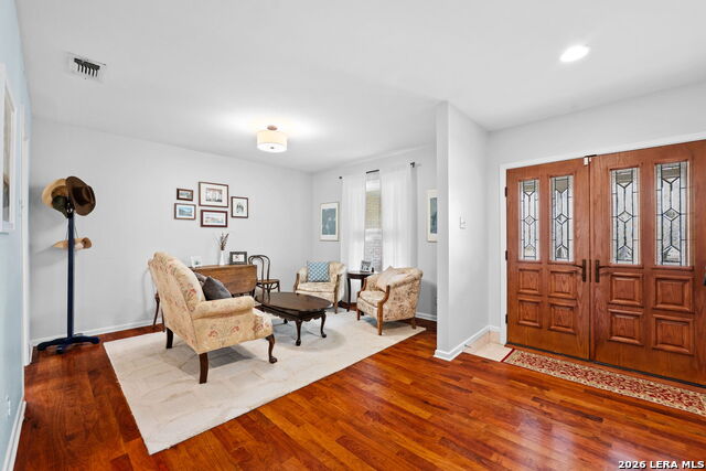 Image 13 of 27 For 112 Grand Oak