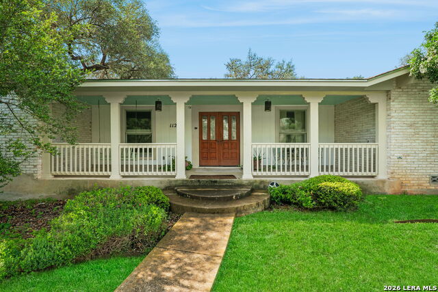 Image 2 of 27 For 112 Grand Oak