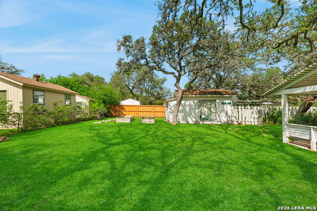 Image 25 of 27 For 112 Grand Oak