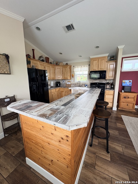 Image 10 of 36 For 282 Oak Trail