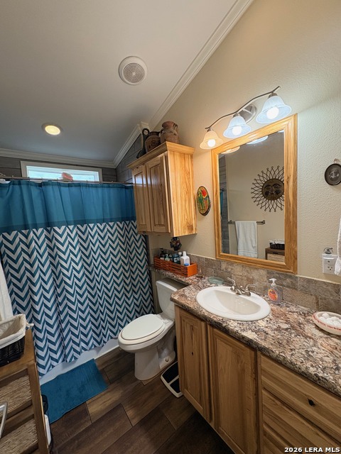 Image 16 of 36 For 282 Oak Trail