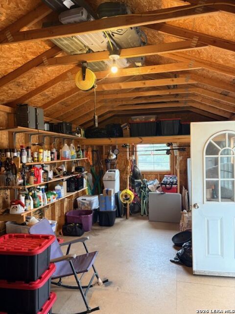 Image 25 of 36 For 282 Oak Trail