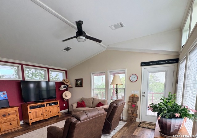 Image 4 of 36 For 282 Oak Trail