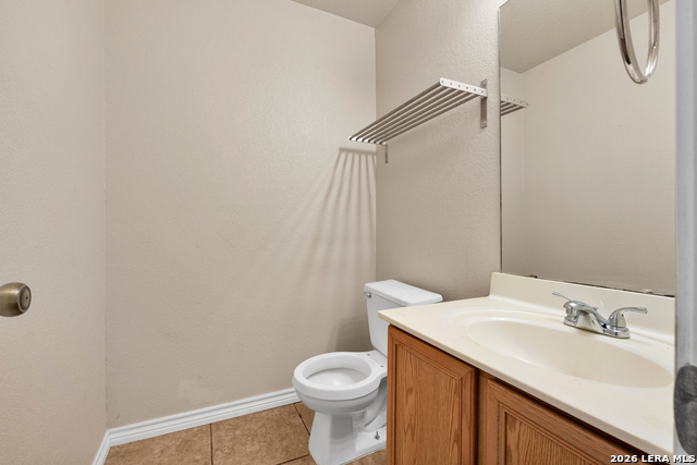 Image 11 of 24 For 2302 Pue Rd  