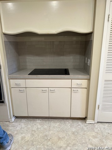 Image 11 of 27 For 8033 New Braunfels N # 400 E