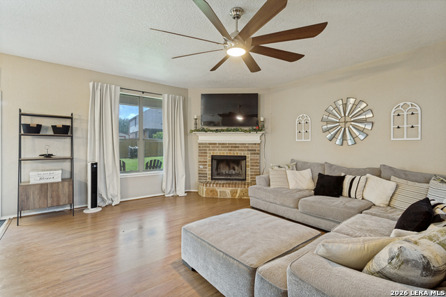 Image 4 of 25 For 8523 El Camino Ct