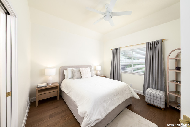 Image 21 of 33 For 19207 Tierra Cv