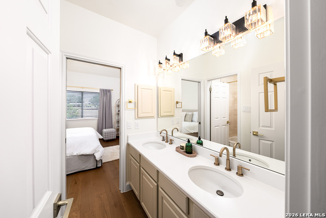 Image 25 of 33 For 19207 Tierra Cv