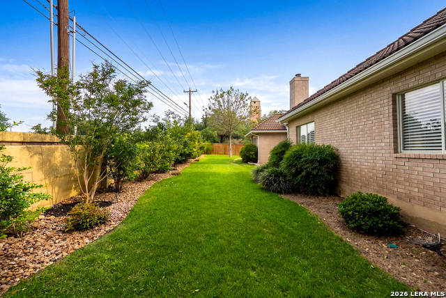 Image 32 of 33 For 19207 Tierra Cv