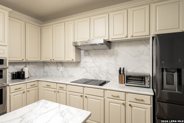 Image 9 of 33 For 19207 Tierra Cv