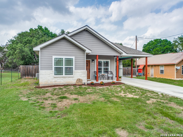 Details for 326 Valley Star Dr, Canyon Lake, TX 78133