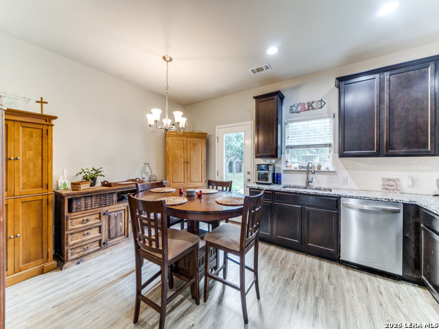 Image 11 of 25 For 326 Valley Star Dr