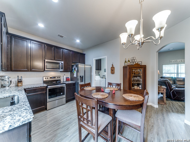 Image 14 of 25 For 326 Valley Star Dr