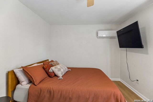 Image 18 of 44 For 1444 Mckinley Ave