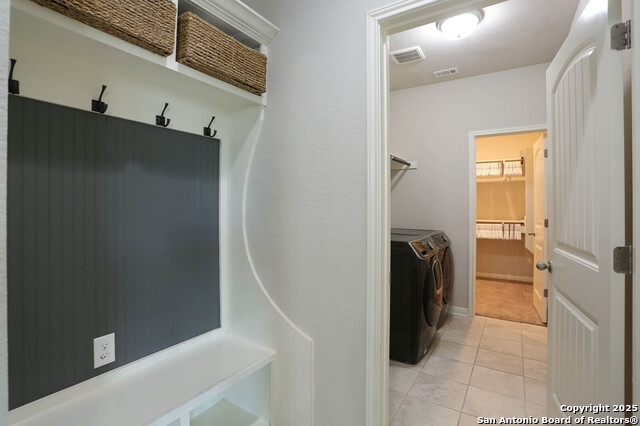 Image 20 of 28 For 13320 Romulus Way