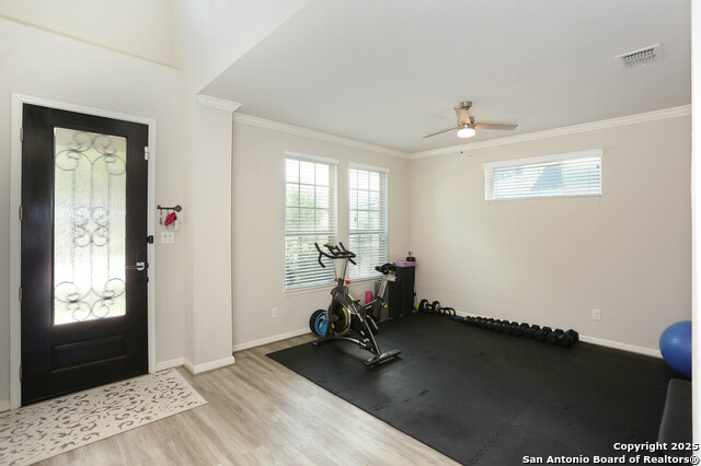 Image 4 of 28 For 13320 Romulus Way