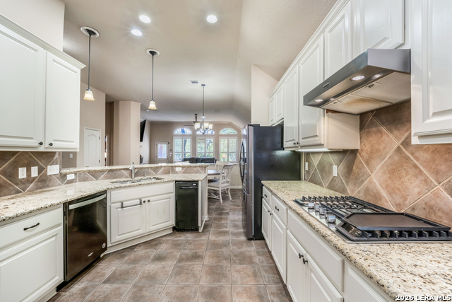 Image 10 of 32 For 2003 Laurel Park