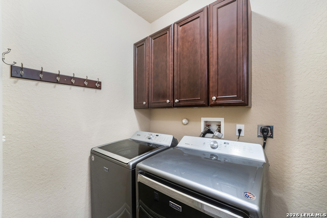 Image 20 of 32 For 2003 Laurel Park