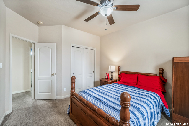 Image 24 of 32 For 2003 Laurel Park