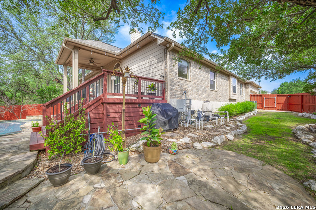 Image 26 of 32 For 2003 Laurel Park