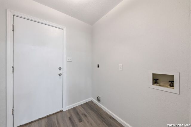 Image 25 of 25 For 472 Hickory Forrest