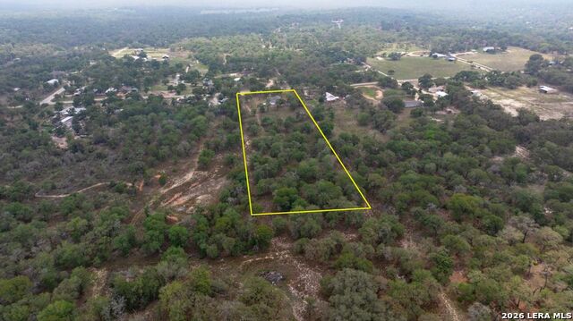 Image 4 of 25 For 472 Hickory Forrest