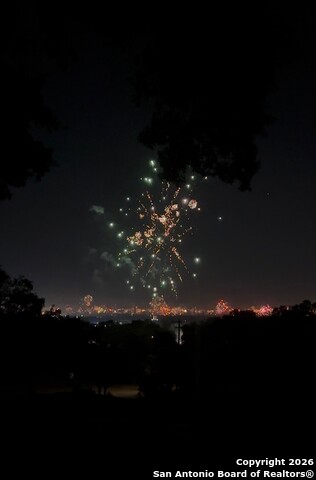 Image 3 of 49 For 311 Woodlake Dr E