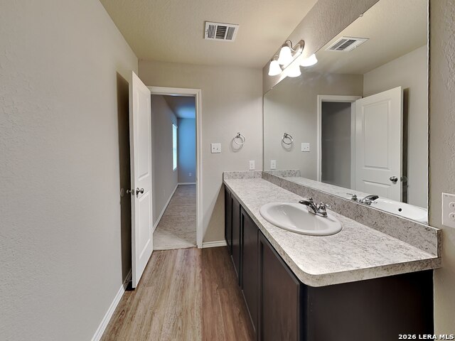 Listing photo id 4 for 9735 Marbach