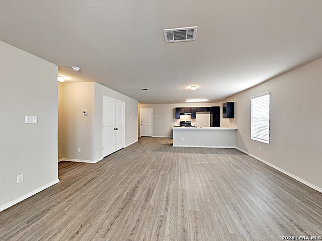 Image 4 of 11 For 9706 Marbach