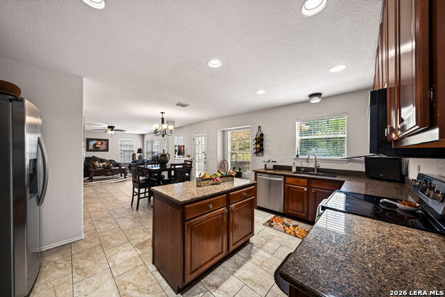 Image 10 of 31 For 6826 Lucky Fields