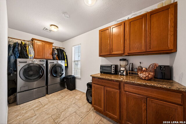 Image 11 of 31 For 6826 Lucky Fields