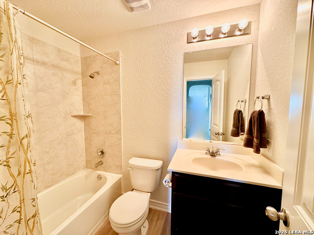 Image 21 of 28 For 11615 Hester Pass