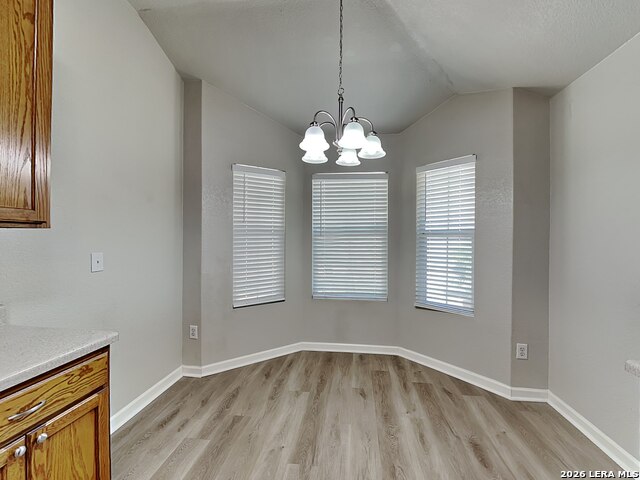 Image 4 of 16 For 9822 Vandenberg