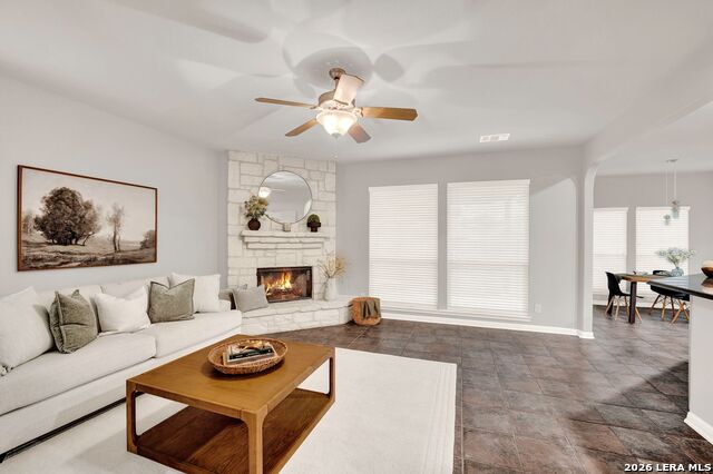 Image 10 of 40 For 9223 Tay Dr  