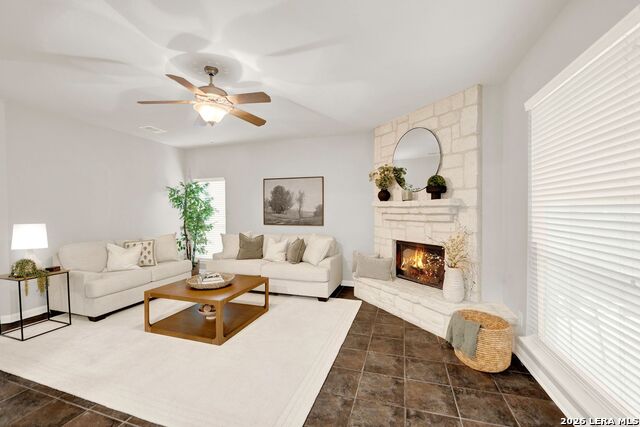 Image 12 of 40 For 9223 Tay Dr  