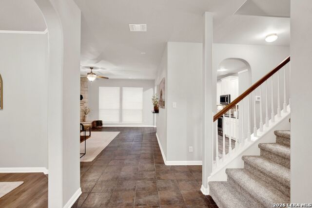 Image 5 of 40 For 9223 Tay Dr  