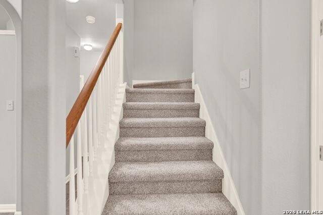 Image 8 of 40 For 9223 Tay Dr  