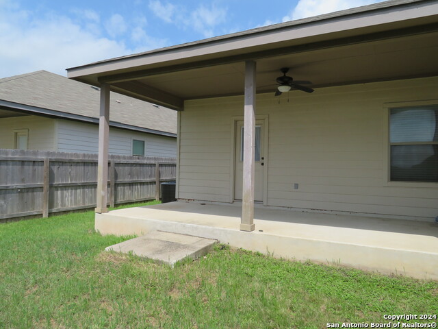 Image 13 of 14 For 734 Saengerhalle Rd