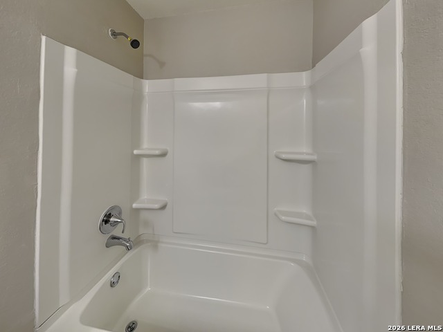 Image 14 of 17 For 2631 Green Leaf