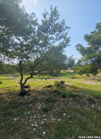 Image 5 of 8 For 744 Farhills Dr