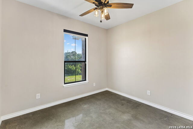 Image 48 of 75 For 622 County Road 2753