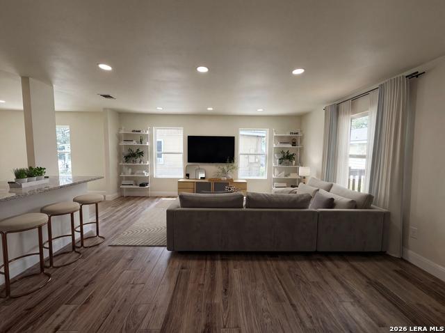 Image 20 of 32 For 227 Burke Ave