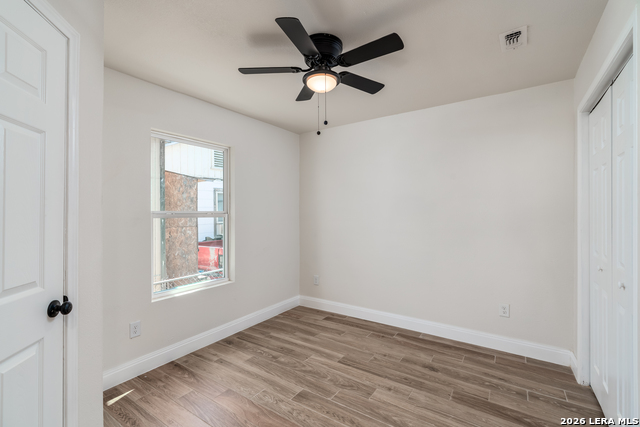 Image 23 of 32 For 227 Burke Ave