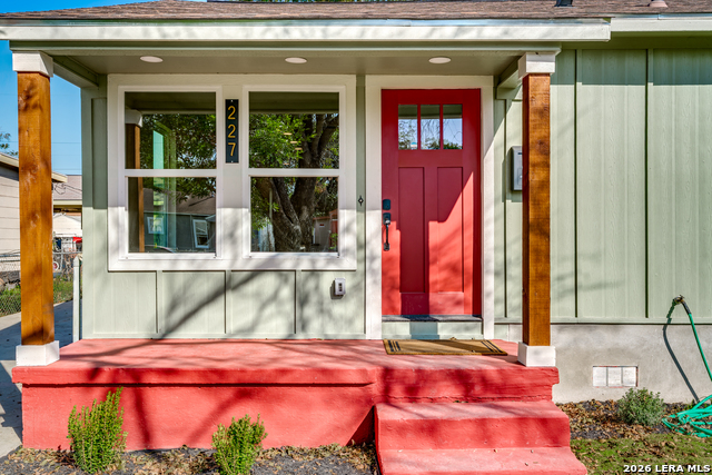 Image 5 of 32 For 227 Burke Ave