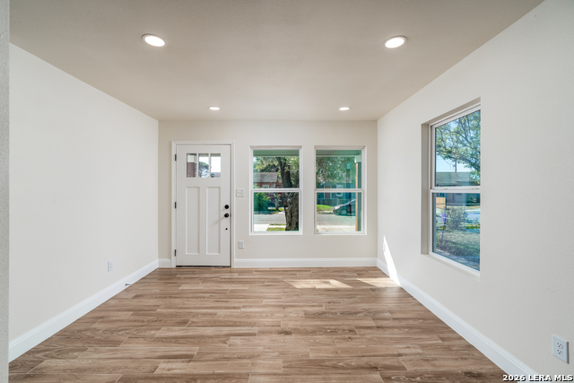 Image 6 of 32 For 227 Burke Ave