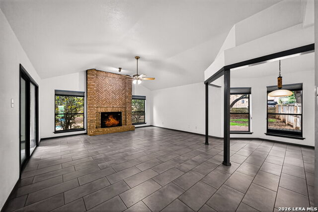 Image 11 of 59 For 25334 Hazy Hollow